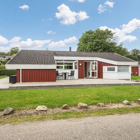6 Person Holiday Home In Bjert Binderup Strand 外观 照片